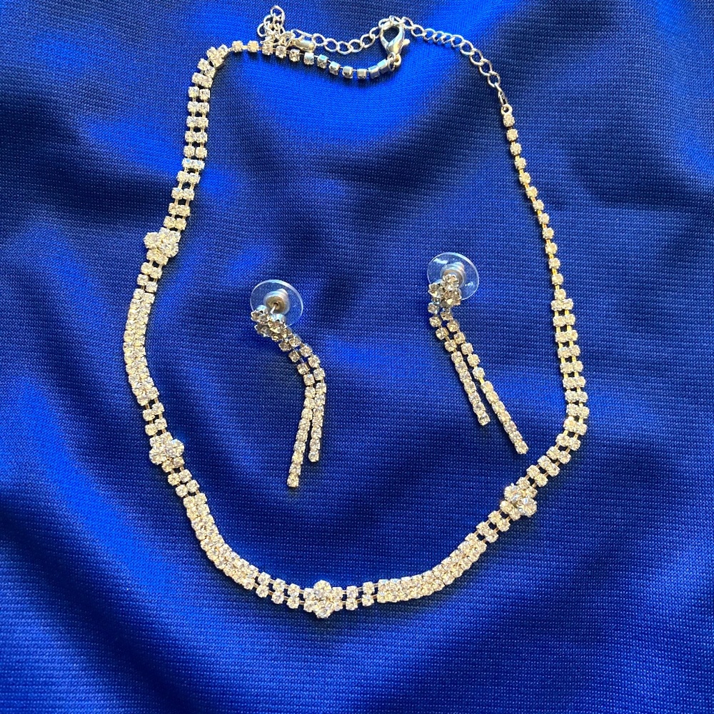 Rhinestone Set - Picture 1 of 4